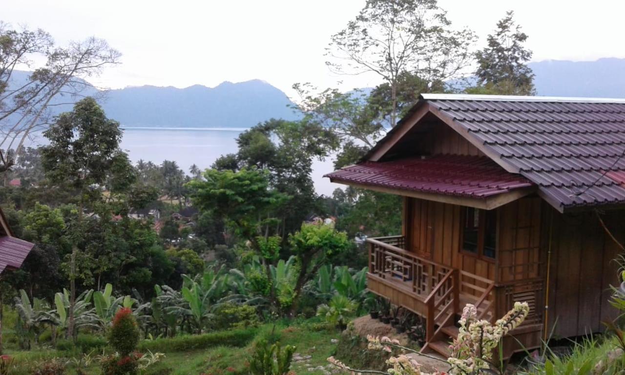 Bagoes View Cottages Maninjau Dış mekan fotoğraf